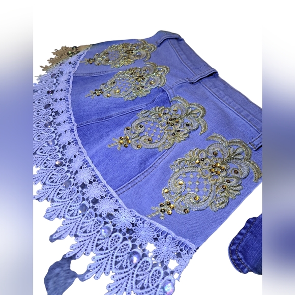 UPCYCLED Jean Belt - Picture 5 of 9